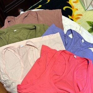 Lululemon Tank Top Bundle